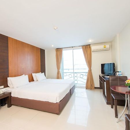 Tara Monte Hotel Bangkok Buitenkant foto