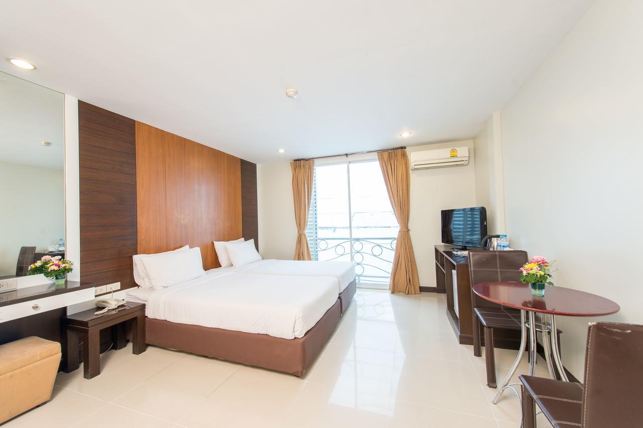 Tara Monte Hotel Bangkok Buitenkant foto